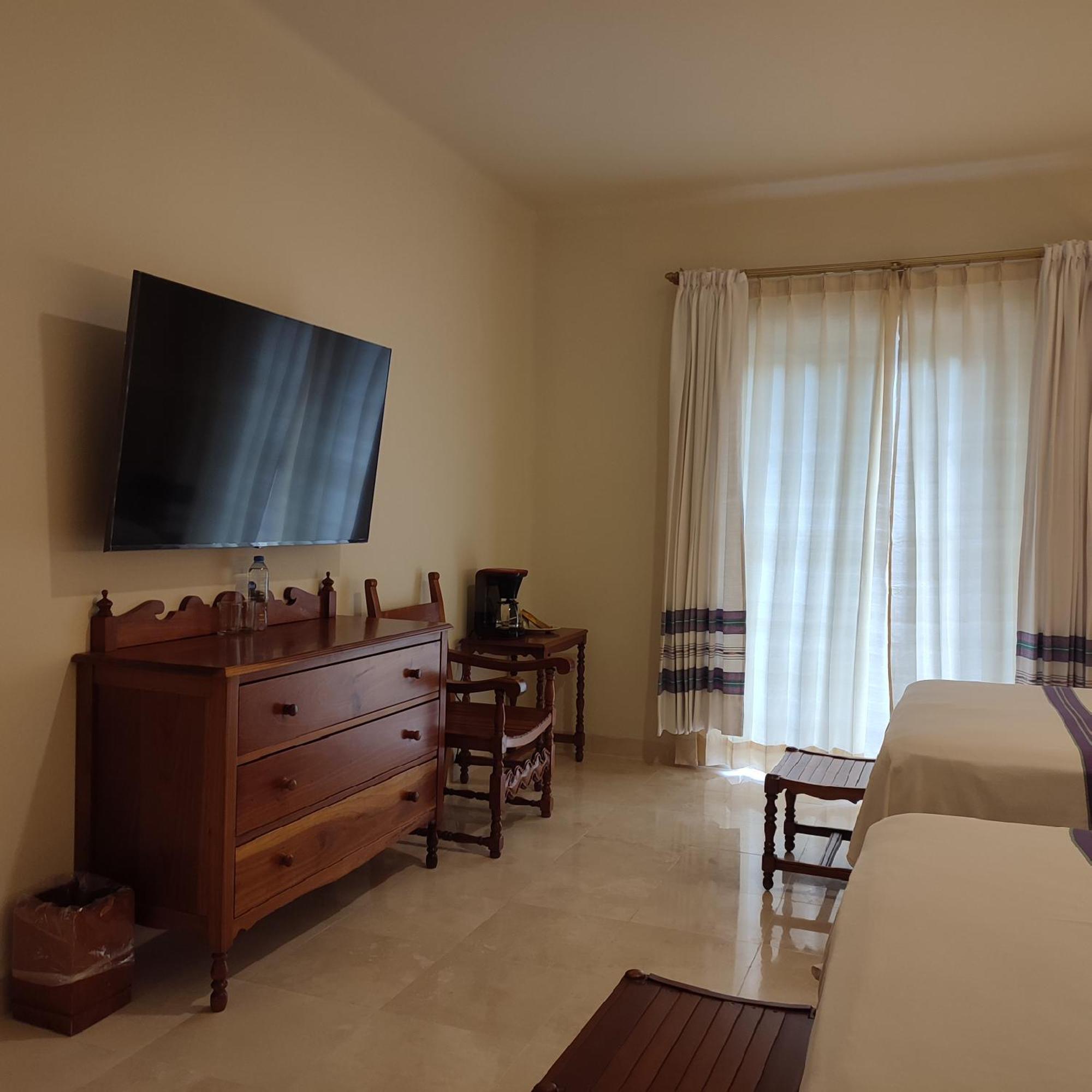 Hotel Marques Del Valle Oaxaca Bagian luar foto